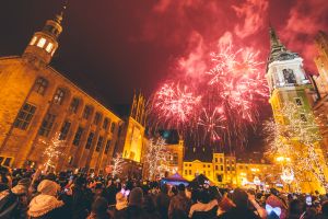 Zdjęcie Torunia029 XXVI Wielki Finał WOŚP w Toruniu („Światełko do nieba”) (14 stycznia 2018 r.) – zdj. Łukasz Piecyk